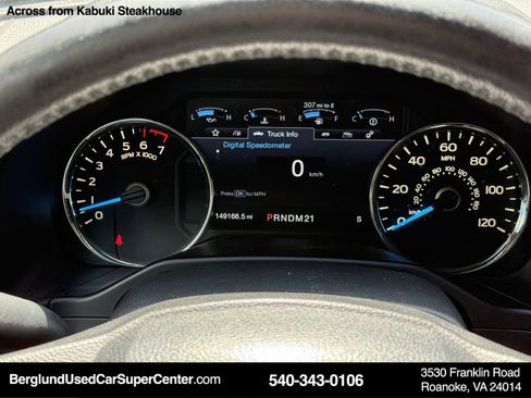 Used 2016 Ford F150 Platinum w/ Equipment Group 701A Luxury image 17