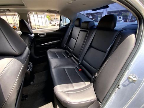 Used 2020 Acura TLX w/ Technology Package FWD image 19