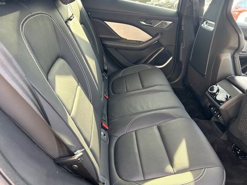 Used 2023 Jaguar I-PACE HSE image 17
