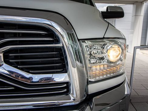Used 2017 RAM 3500 Laramie Longhorn AWD/4WD image 7