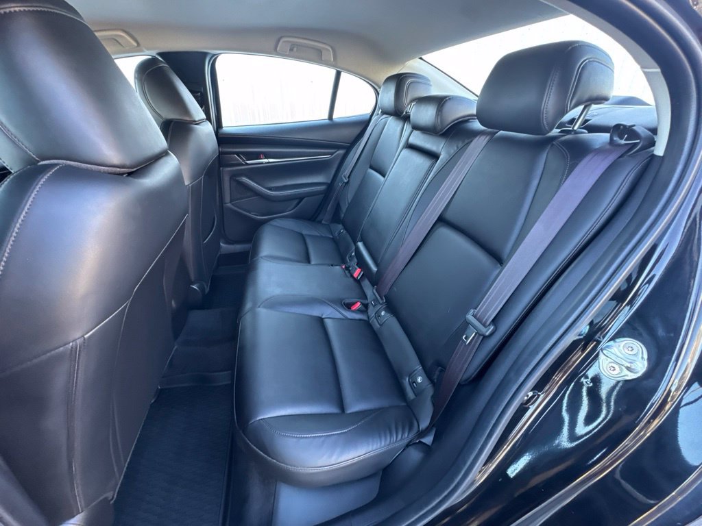 Used 2022 MAZDA MAZDA3 s FWD image 30
