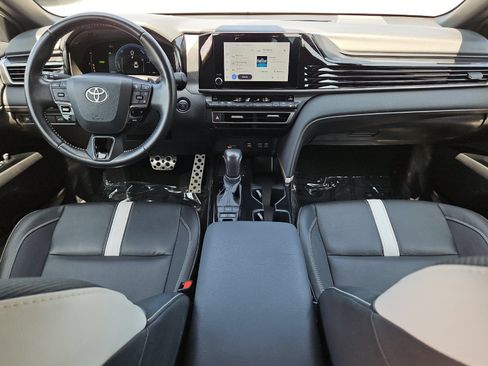 Certified 2025 Toyota Camry SE FWD image 12