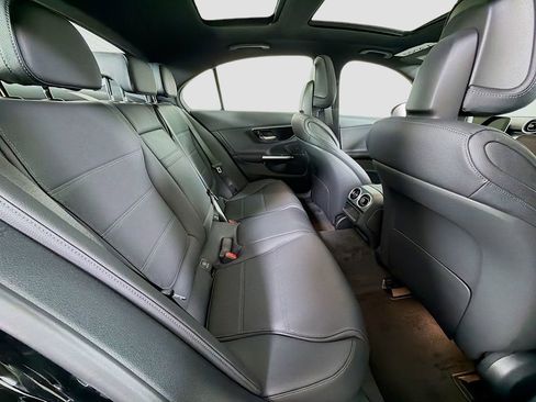 Used 2026 Mercedes-Benz C 300 4MATIC Sedan image 29