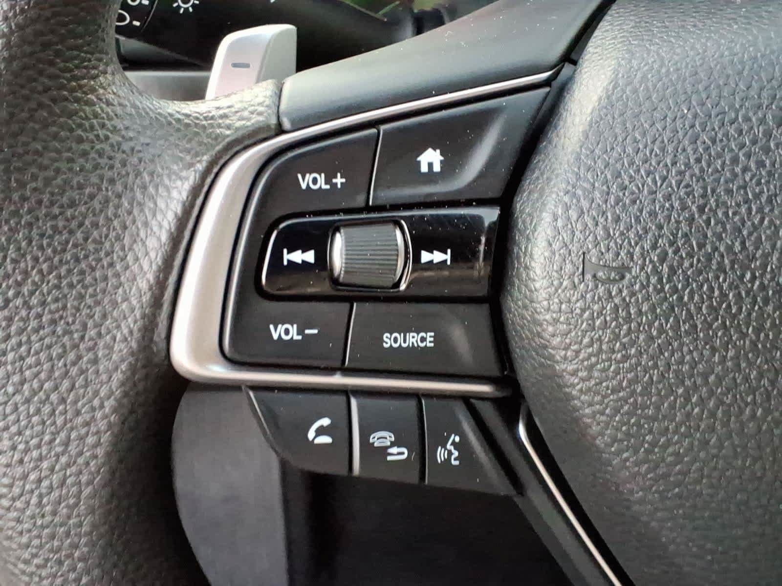 Used 2019 Honda Accord Hybrid image 17