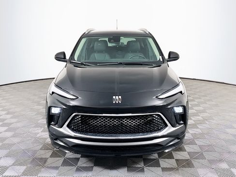 Used 2025 Buick Encore GX Sport Touring image 2