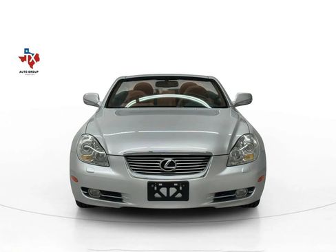 Used 2010 Lexus SC 430 Convertible image 8