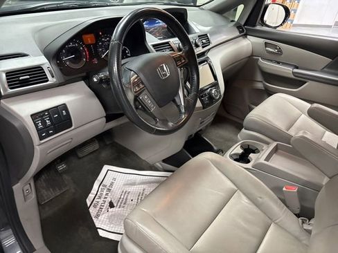 Used 2017 Honda Odyssey Touring image 18