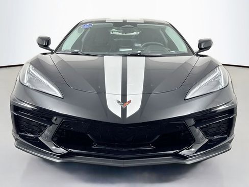 Used 2024 Chevrolet Corvette Stingray Premium Cpe w/ Z51 Performance Package image 2