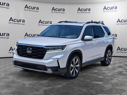 Used 2024 Honda Pilot Elite image 4