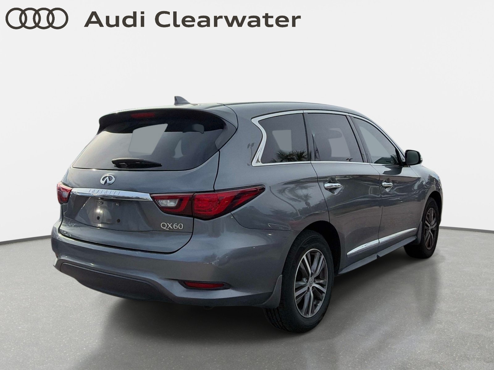 Used 2019 INFINITI QX60 Pure FWD image 3
