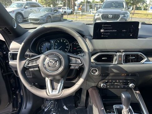 New 2025 MAZDA CX-5 Signature image 13