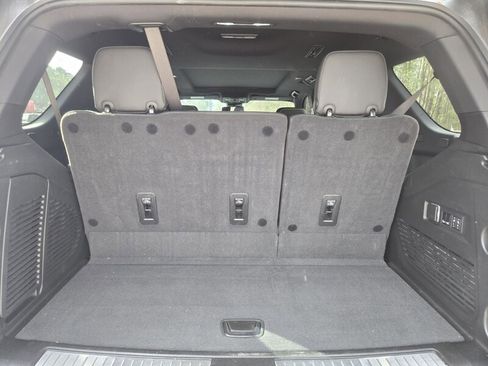 Used 2024 Chevrolet Tahoe Premier image 7