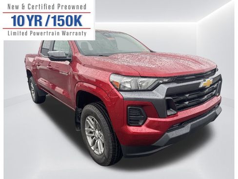 Used 2024 Chevrolet Colorado LT image 3