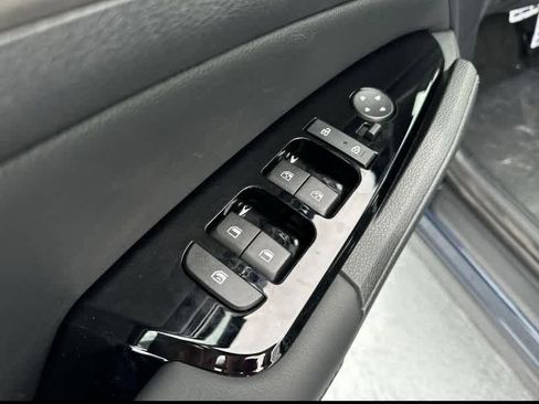 New 2025 Kia Sportage X-Line Prestige image 19