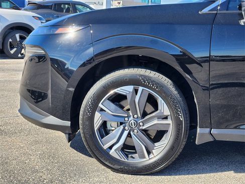 Used 2025 Nissan Murano SV image 6