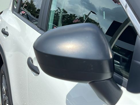 Used 2023 Nissan Rogue S FWD image 24