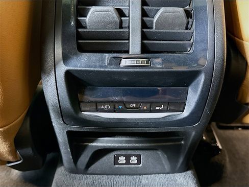 Used 2022 BMW X4 xDrive30i w/ M Sport Package 2 image 13