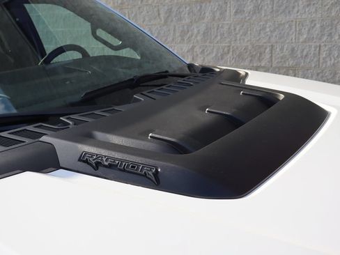 Used 2025 Ford F150 Raptor AWD/4WD image 25