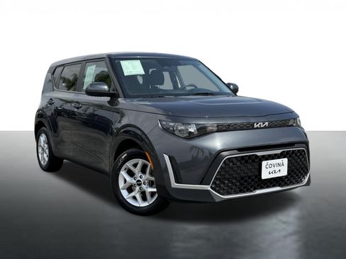 Certified 2024 Kia Soul LX w/ Option Group 015 FWD image 2