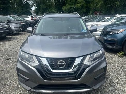 Used 2018 Nissan Rogue SV w/ Premium Package AWD/4WD image 1