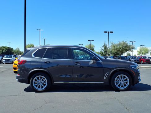 Used 2023 BMW X5 xDrive40i AWD/4WD image 7