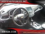 Used 2018 Chevrolet Malibu LS image 2