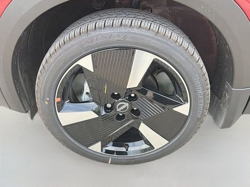 New 2026 Nissan Kicks SR image 30