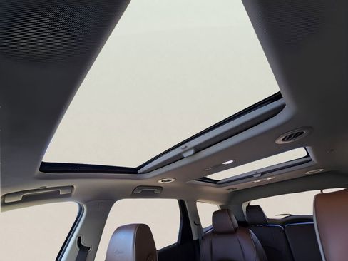 Used 2019 Buick Enclave Avenir w/ Avenir Technology Package image 49