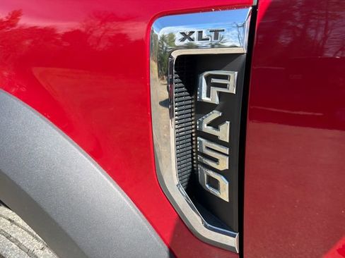 Used 2021 Ford F450 XLT w/ XLT Value Package image 9