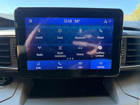 Used 2020 Ford Explorer XLT w/ Equipment Group 202A image 31