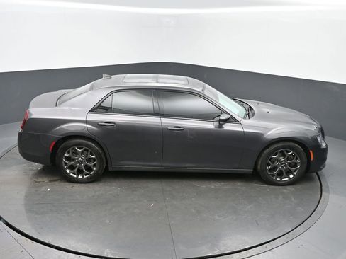 Used 2017 Chrysler 300 S w/ 300S Premium Group image 43