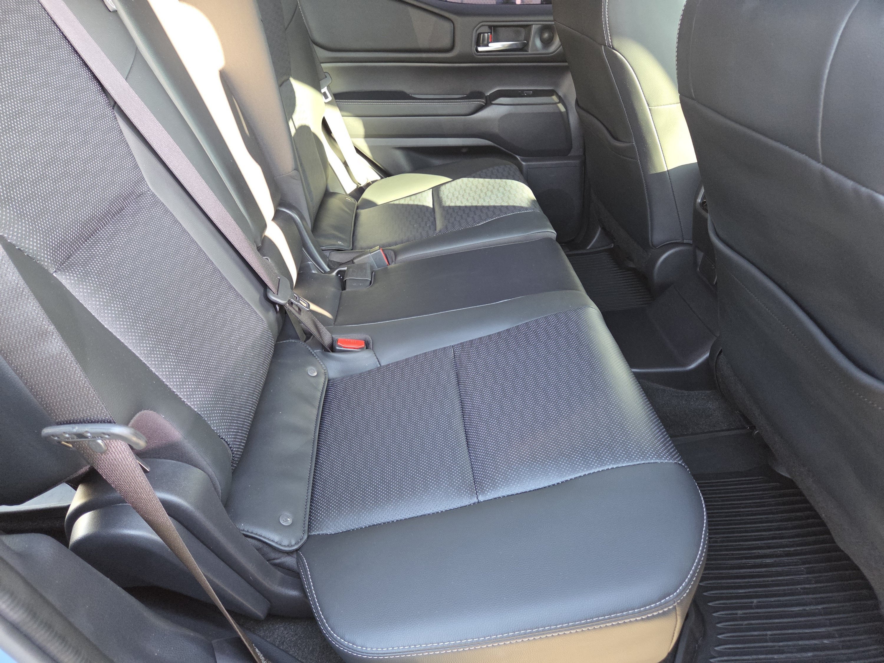 Used 2025 Toyota Land Cruiser w/ Premium Package AWD/4WD image 32