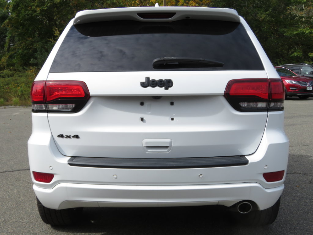 Used 2018 Jeep Grand Cherokee Altitude AWD/4WD image 6