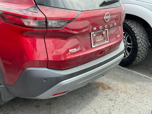 Used 2023 Nissan Rogue S image 4