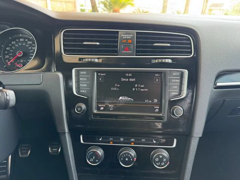 Used 2016 Volkswagen GTI SE w/ Lighting Package (SEL) FWD image 20