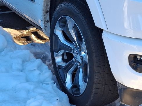 Used 2020 RAM 1500 Limited image 10