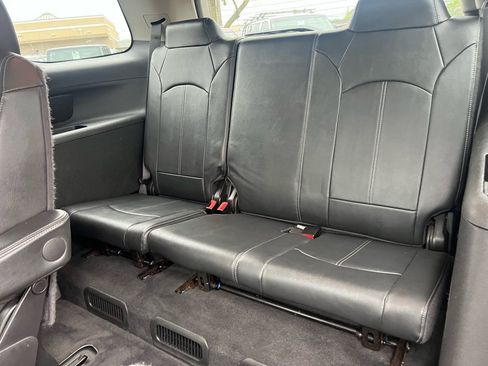 Used 2016 GMC Acadia SLT image 23