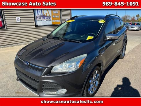 Used 2016 Ford Escape SE w/ Equipment Group 201A image 1