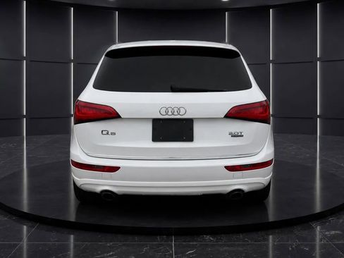 Used 2017 Audi Q5 2.0T Premium AWD/4WD image 10