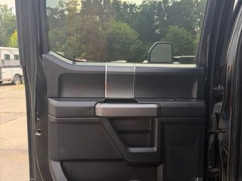 Used 2020 Ford F150 XLT w/ Equipment Group 302A Luxury AWD/4WD image 10