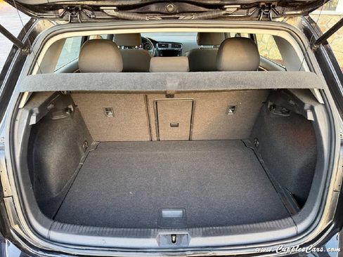 Used 2019 Volkswagen e-Golf SE w/ Driver Assistance Package image 8