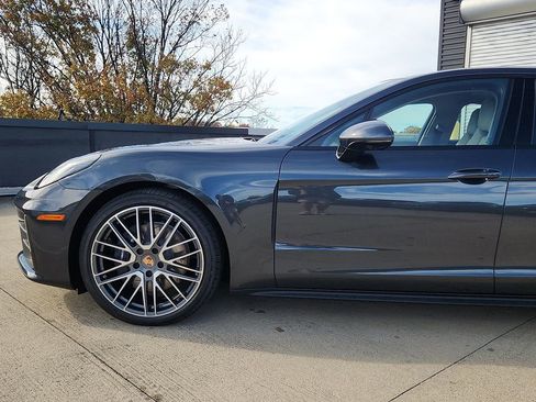New 2026 Porsche Panamera 4 image 6