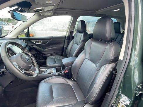 Used 2023 Subaru Forester Touring w/ Popular Package #3 image 47