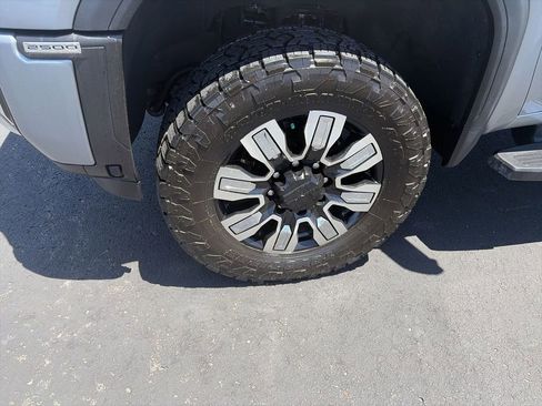 Used 2024 GMC Sierra 2500 Denali w/ Denali Reserve Package AWD/4WD image 10