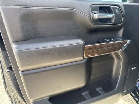 Used 2019 Chevrolet Silverado 1500 LT Trail Boss image 26