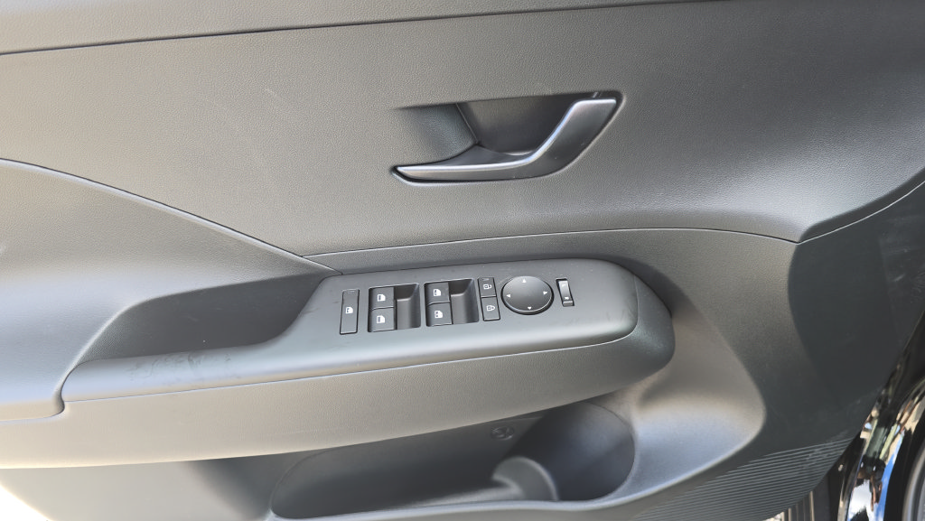 New 2027 Hyundai Kona SEL Sport AWD/4WD image 15