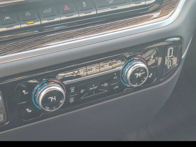 New 2026 GMC Sierra 1500 SLE AWD/4WD image 19