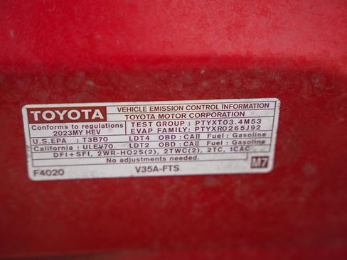 Certified 2023 Toyota Sequoia Platinum image 27