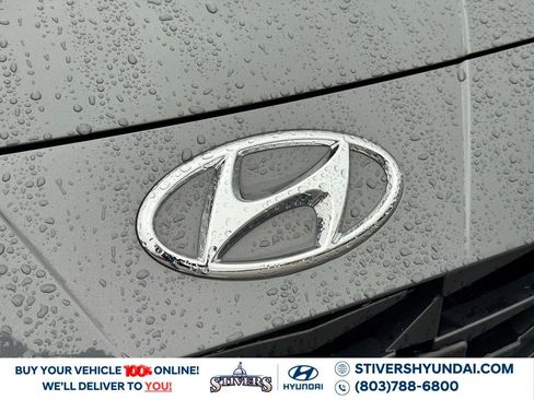 Certified 2023 Hyundai Elantra SEL w/ Preferred Accessory Package image 7