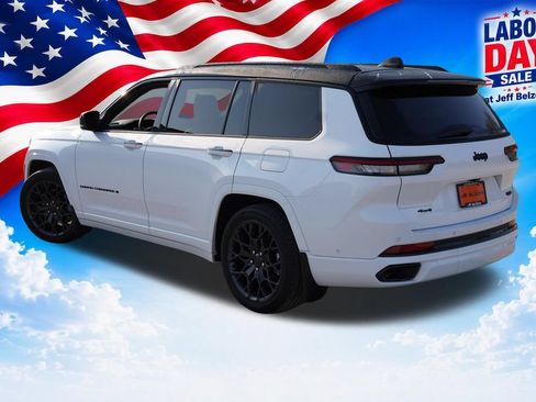Used 2023 Jeep Grand Cherokee L Summit AWD/4WD image 7